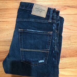👖Abercrombie & Fitch Dark Denim Jeans